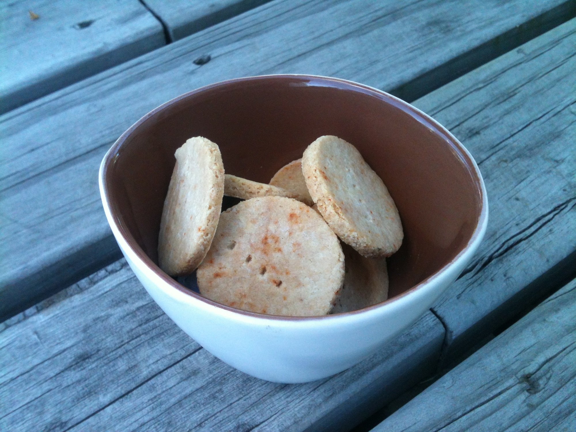 gluten free almond nut crackers
